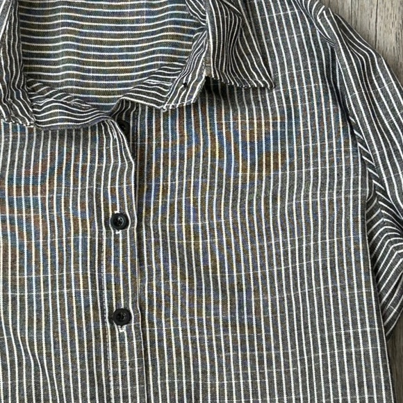Women's Oversized Linen Gray Striped Button Down Shirt Sz S - Picture 3 of 8